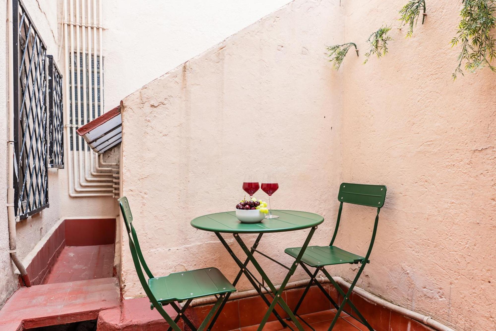 Rocafort In Eixample Barcelona Exterior foto